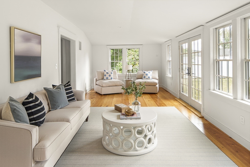 15 Christopher Lane Scituate, MA 02066 - Photo 13 of 30