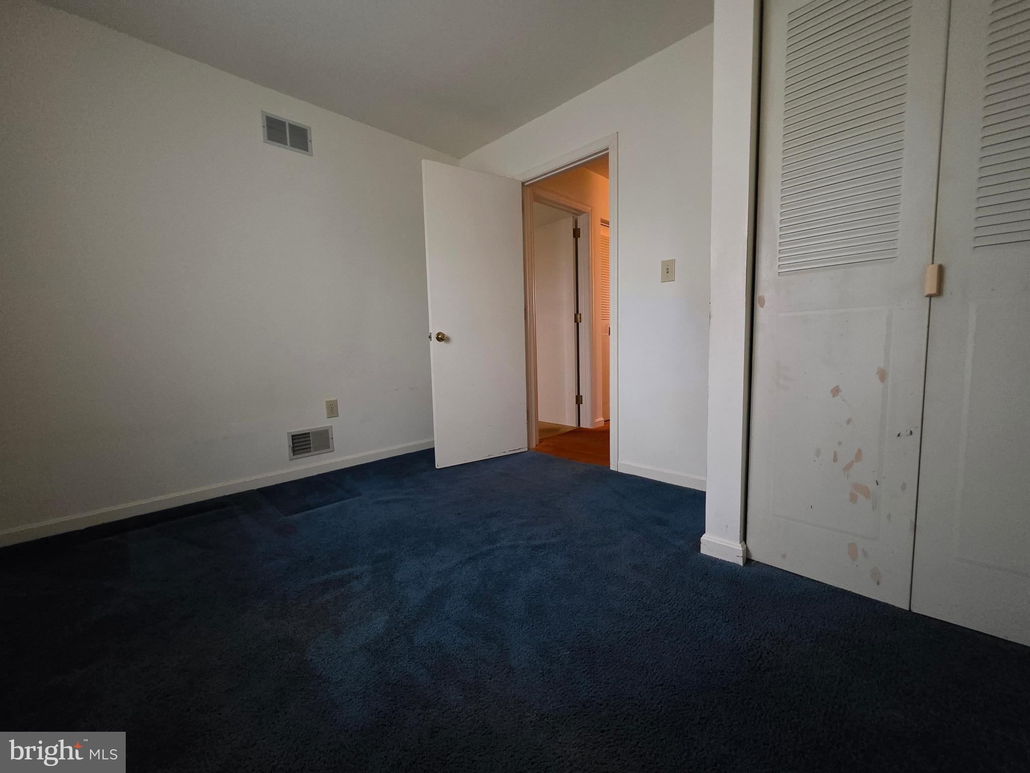 439 Coreopsis Drive Lancaster, PA 17602 - Photo 16 of 21 a view of an empty room and closet area
