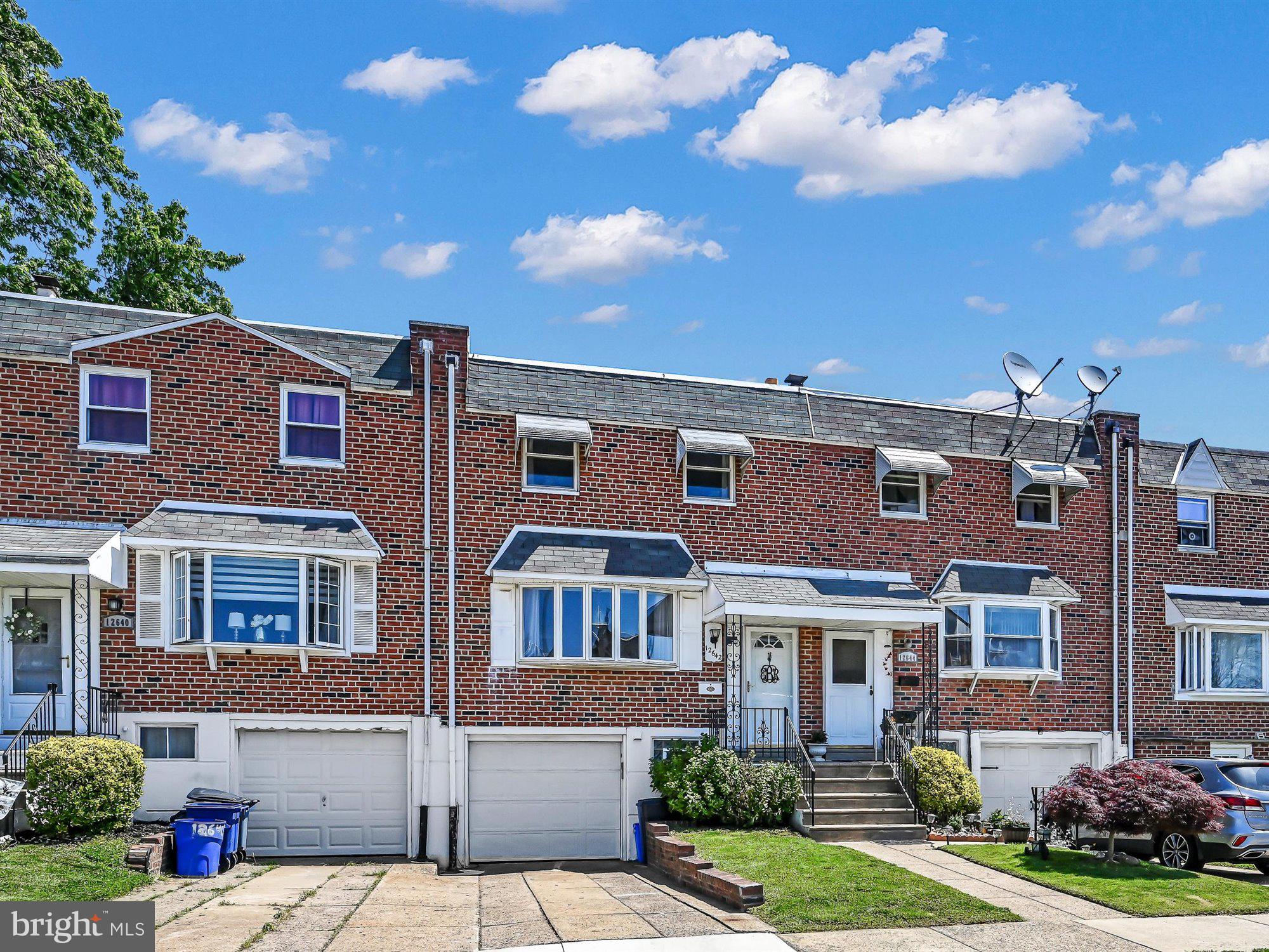 12642 Richton Road Philadelphia, PA 19154 - Photo 2 of 25 Convenient Garage and Driveway