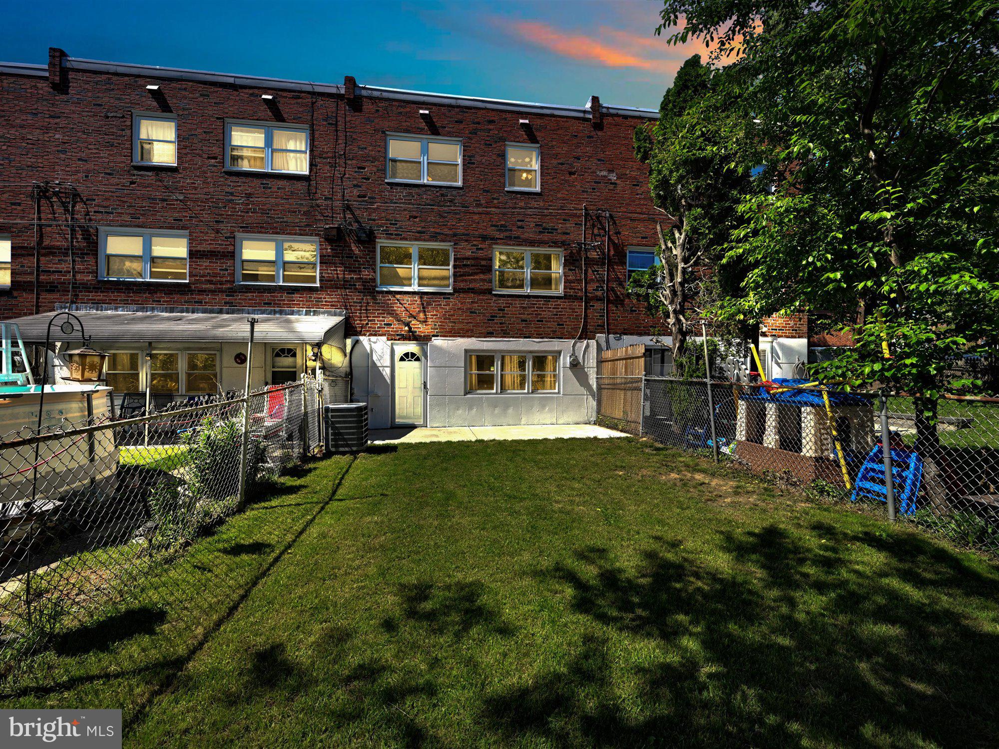 12642 Richton Road Philadelphia, PA 19154 - Photo 25 of 25 Back Yard and Rear Exterior