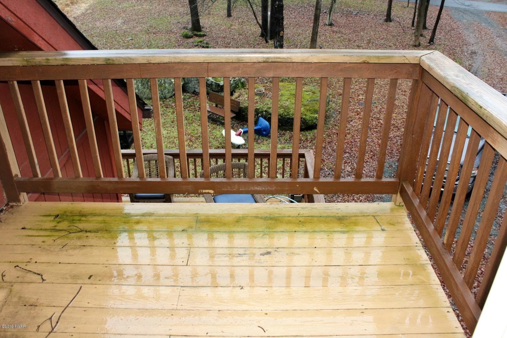 2565 Oak Road Lake Ariel, PA 18436 - Photo 3 of 23 3-DECK