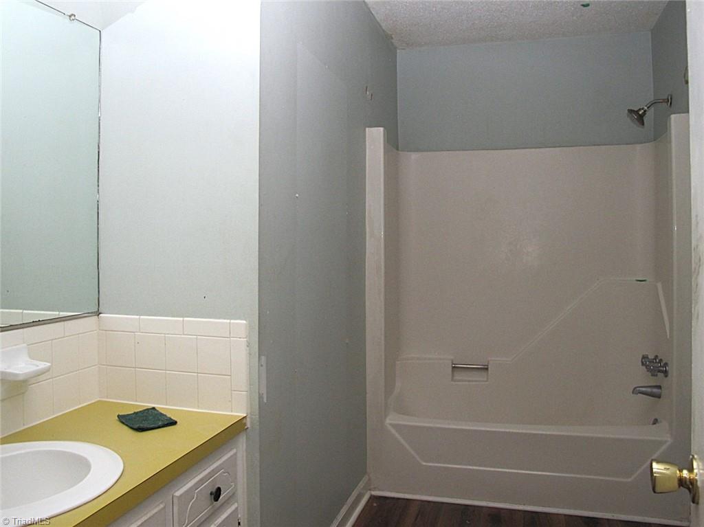 1280 Salem Lake Road Winston-Salem, NC 27107 - Photo 10 of 14