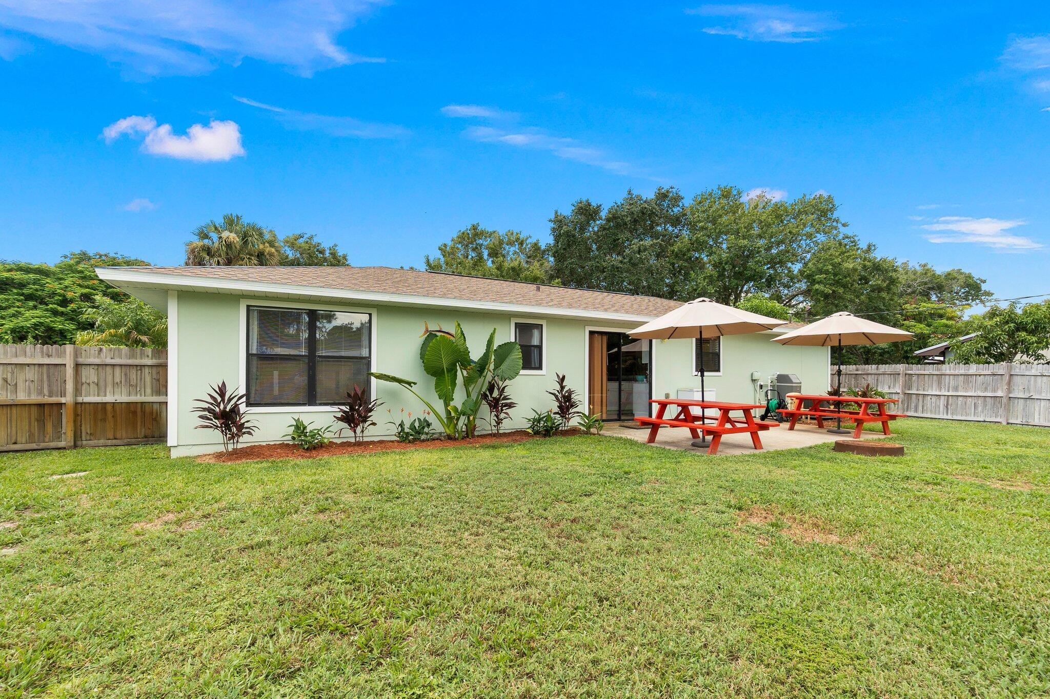 7908 Eden Road Fort Pierce, FL 34951 - Photo 26 of 37 25-web-or-mls-DSC01126