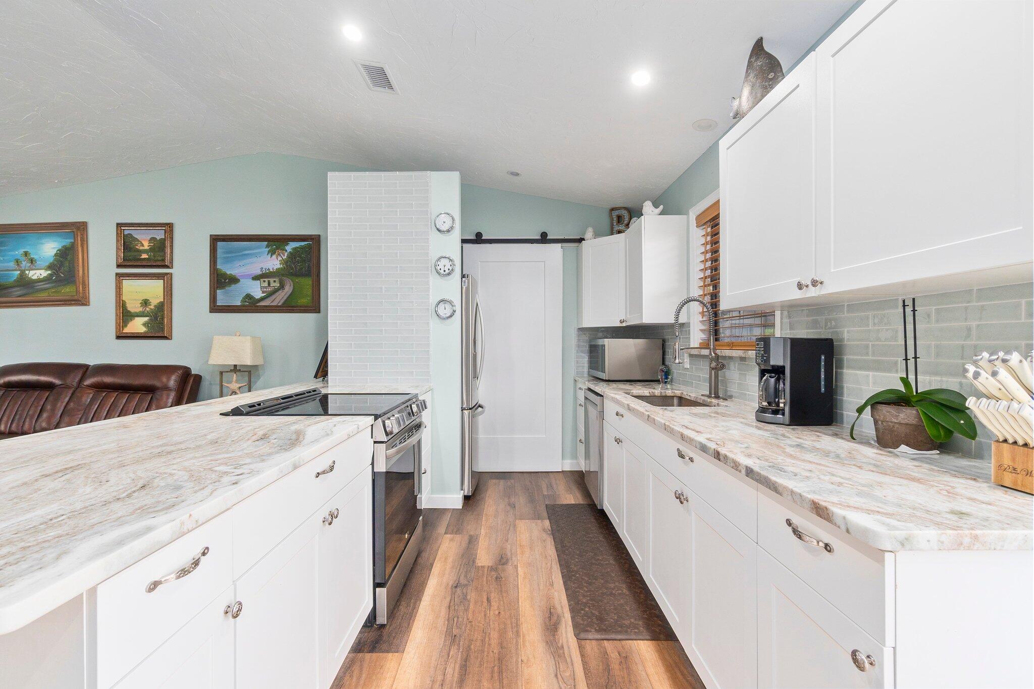 7908 Eden Road Fort Pierce, FL 34951 - Photo 9 of 37 8-web-or-mls-DSC01014