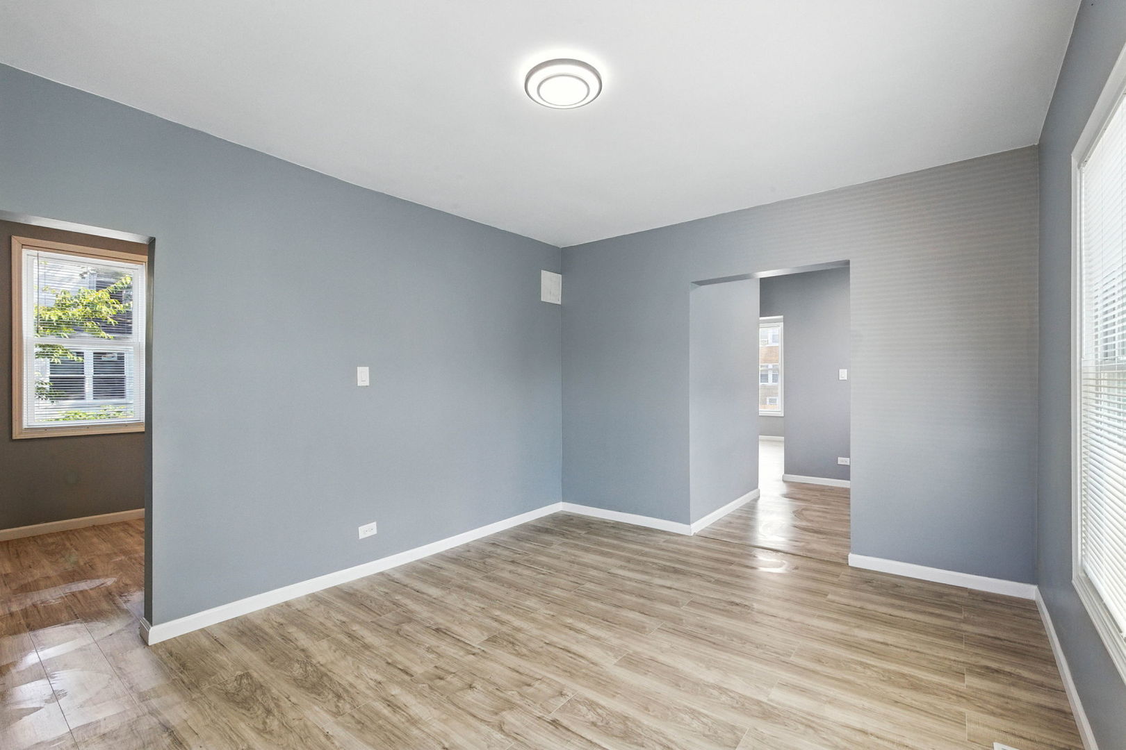 838 East 90th Street Chicago, IL 60619 - Photo 8 of 31