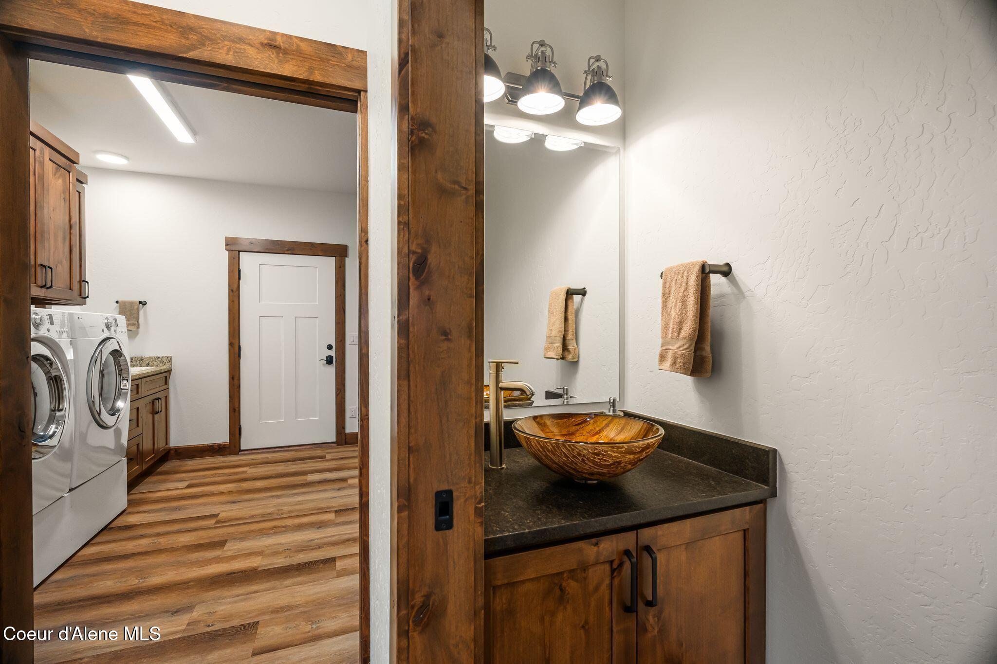 1569 Gooby Road Sandpoint, ID 83864 - Photo 36 of 51 37_A7402559