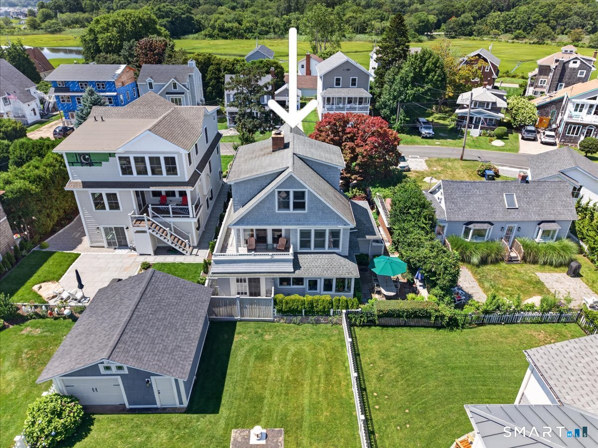 7 Middlefield Street Groton, CT 06340 - Photo 4 of 40 Gallery Image 4