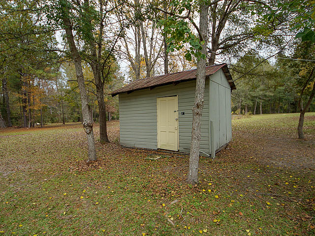3594 Santee River Road St. Stephen, SC 29479 - Photo 19 of 27 38