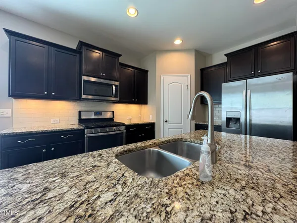 $2,950 | 110 Foxborough Lane, Durham, NC 27703