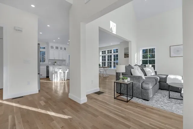 $1,100,000 | 25 Columbine Road, Rehoboth, MA 02769