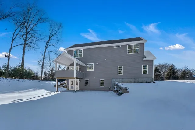 $1,100,000 | 25 Columbine Road, Rehoboth, MA 02769