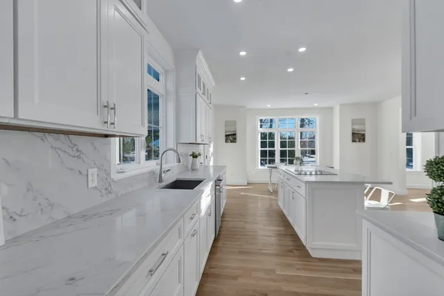 $1,100,000 | 25 Columbine Road, Rehoboth, MA 02769