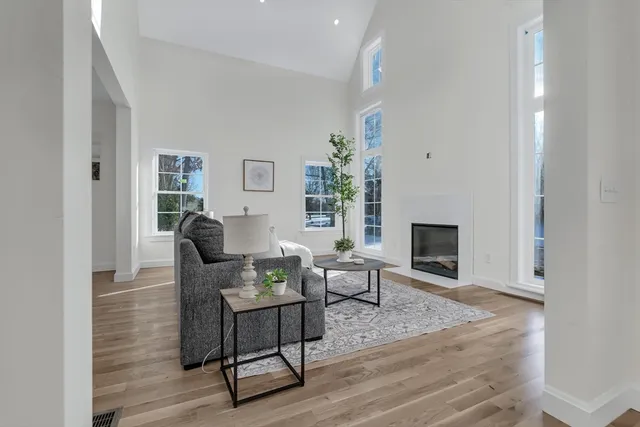 $1,100,000 | 25 Columbine Road, Rehoboth, MA 02769