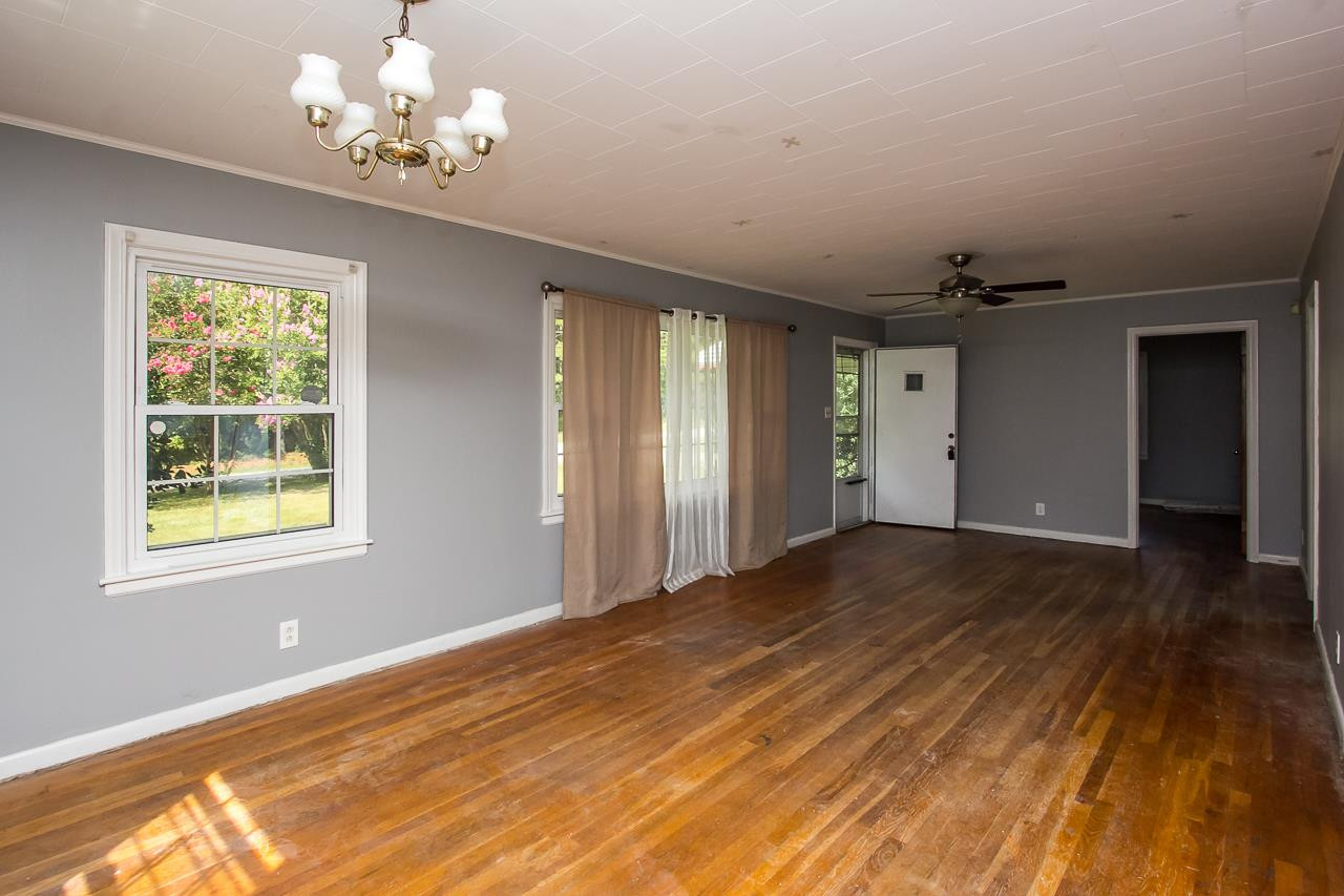 3407 Summerlin Road Durham, NC 27704 - Photo 3 of 21 Photo 3