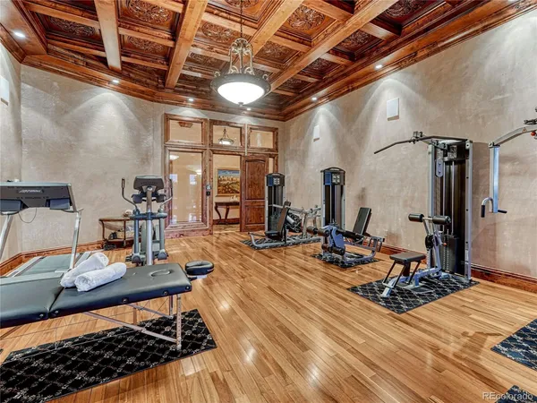 $3,087,500 | 760-28 28 1/2 Lane, Pueblo, CO 81006