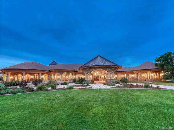 $3,087,500 | 760-28 28 1/2 Lane, Pueblo, CO 81006