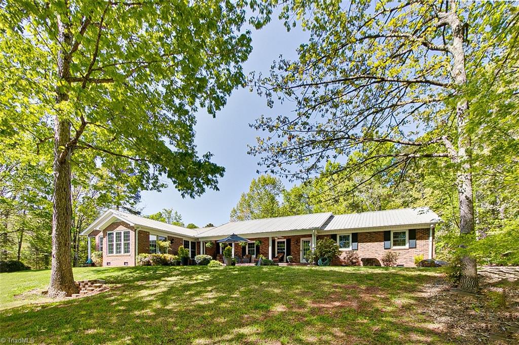 2918 Ross Wood Road Denton, NC 27239 - Photo 34 of 50 Exterior Front