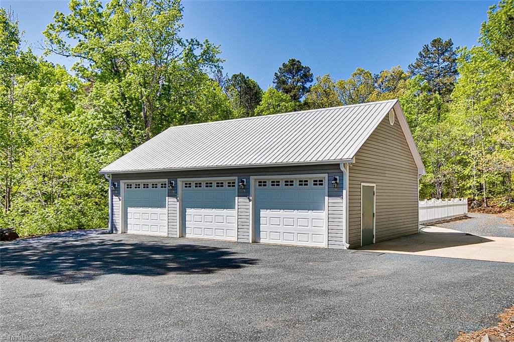 2918 Ross Wood Road Denton, NC 27239 - Photo 40 of 50 Detached Garage