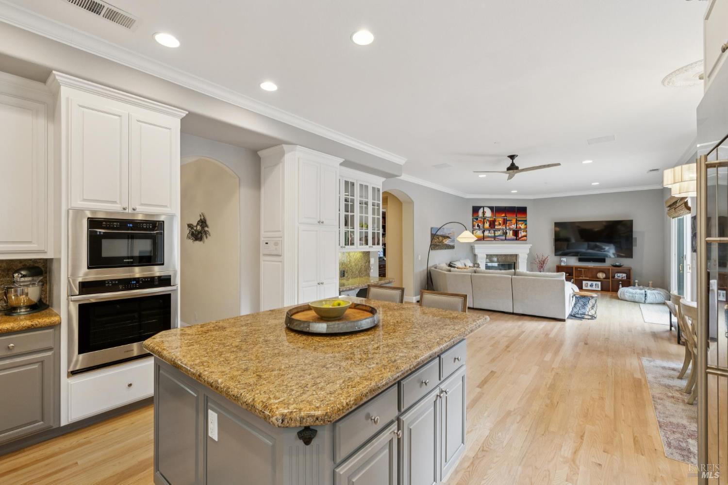2588 Vineyard Road Novato, CA 94947 - Photo 20 of 69 Gallery Image 20