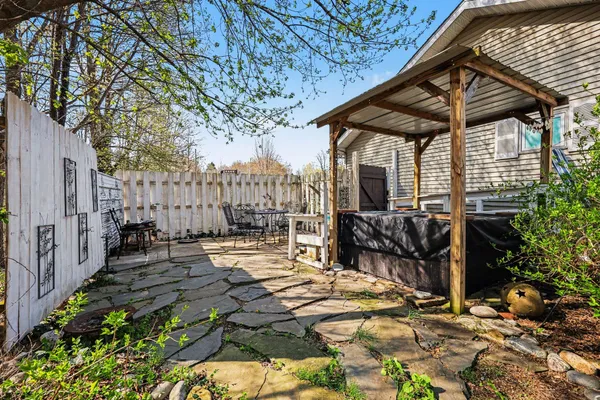 $600,000 | 6675-vl 6675-vl 122nd Avenue, Fennville, MI 49408
