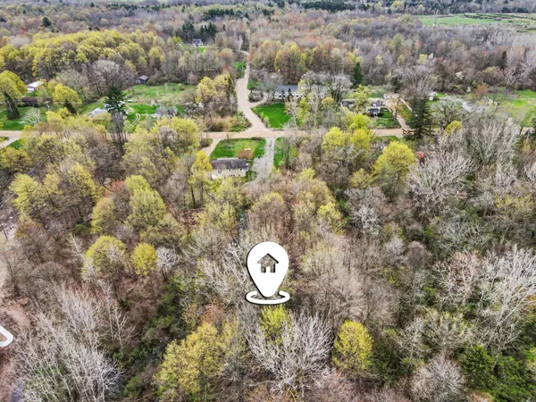 $600,000 | 6675-vl 6675-vl 122nd Avenue, Fennville, MI 49408