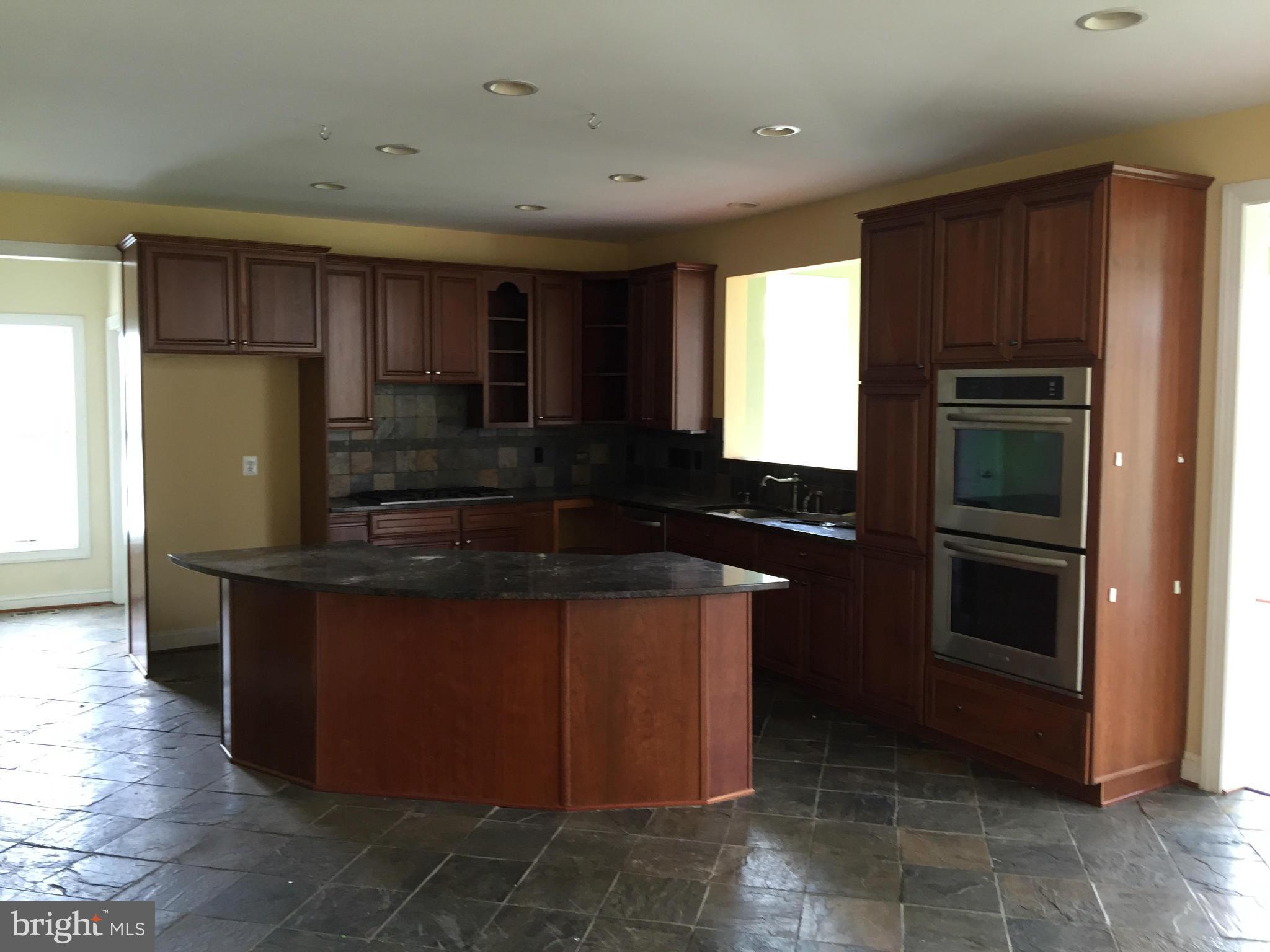 18212 Manor Church Road Boonsboro, MD 21713 - Photo 7 of 30 Kitchen