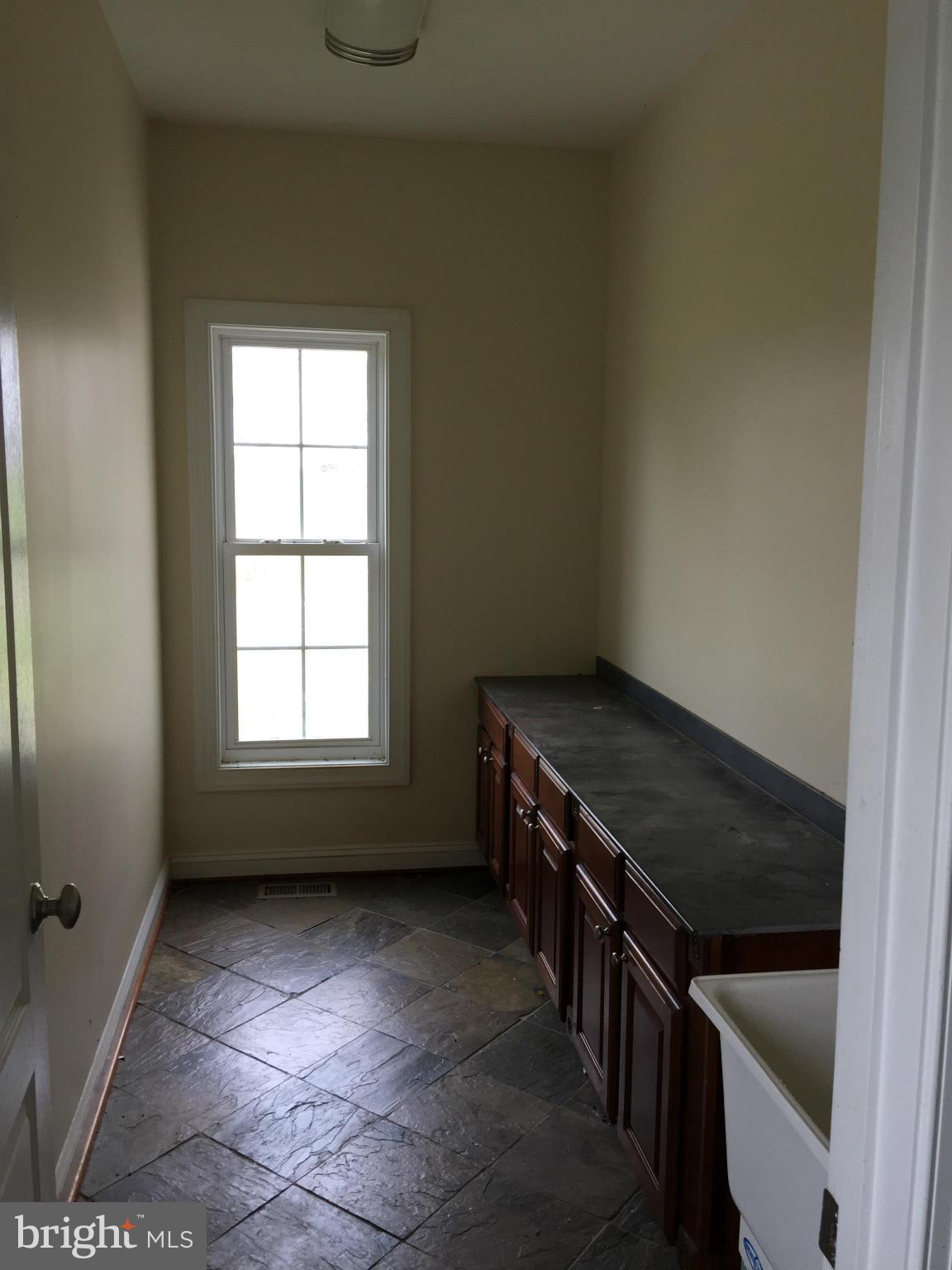 18212 Manor Church Road Boonsboro, MD 21713 - Photo 9 of 30 Interior (General)