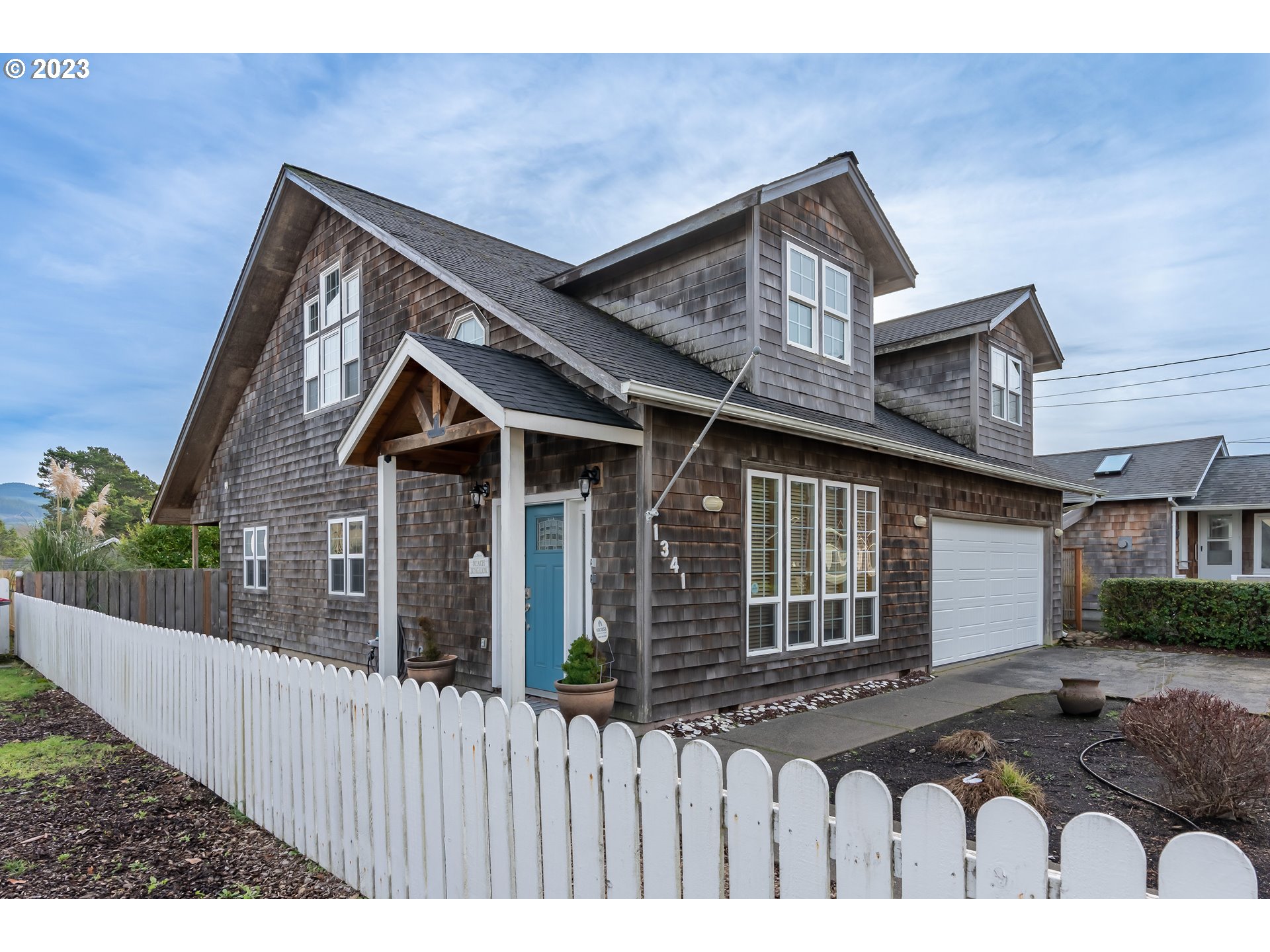 1341 Beach Drive Seaside, OR 97138 - Photo 2 of 47