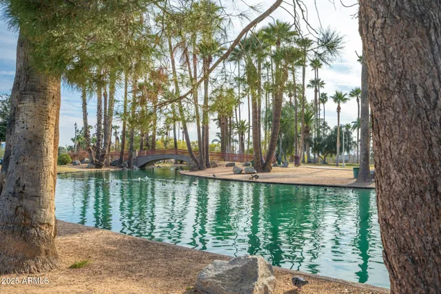 $234,900 | 2985 North 19th Avenue, Unit 11, Phoenix, AZ 85015