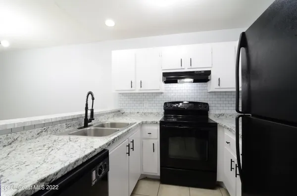 $1,550 | 3165 South Street, Unit 216, Titusville, FL 32780