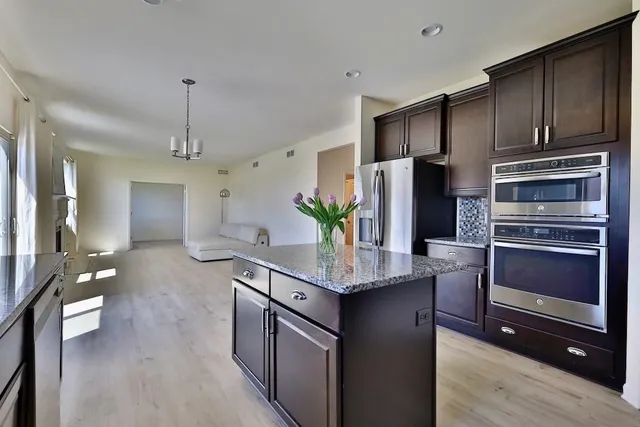 $647,500 | 2893 Hazelnut Trail, Sun Prairie, WI 53590