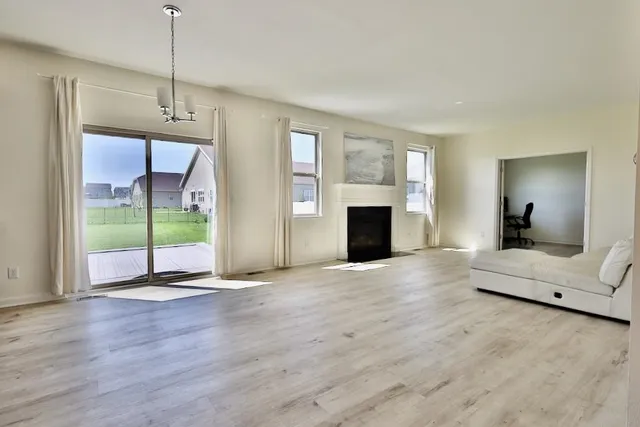 $647,500 | 2893 Hazelnut Trail, Sun Prairie, WI 53590