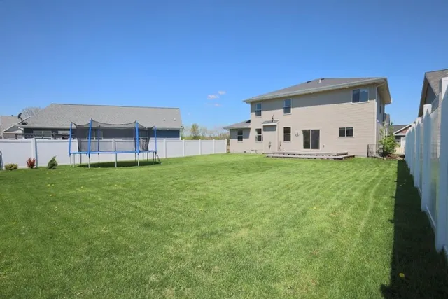 $647,500 | 2893 Hazelnut Trail, Sun Prairie, WI 53590