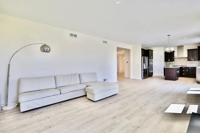 $647,500 | 2893 Hazelnut Trail, Sun Prairie, WI 53590