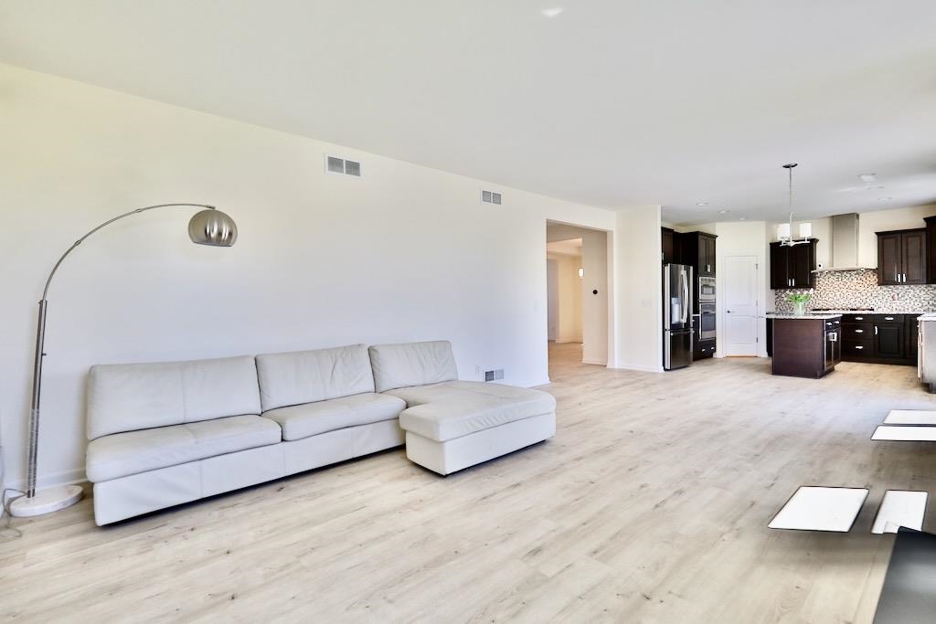 2893 Hazelnut Trail Sun Prairie, WI 53590 - Photo 6 of 55