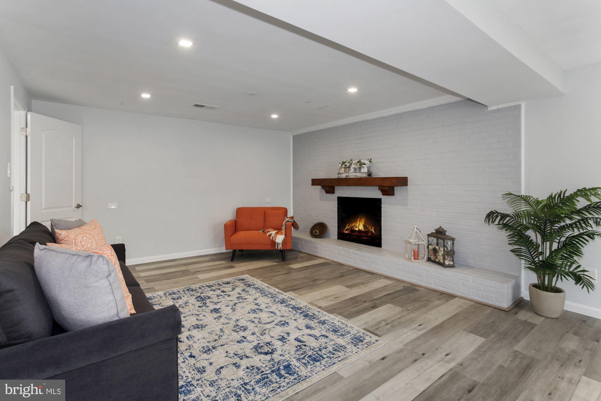 6815 Gillings Road Springfield, VA 22152 - Photo 32 of 57 Gallery Image 32