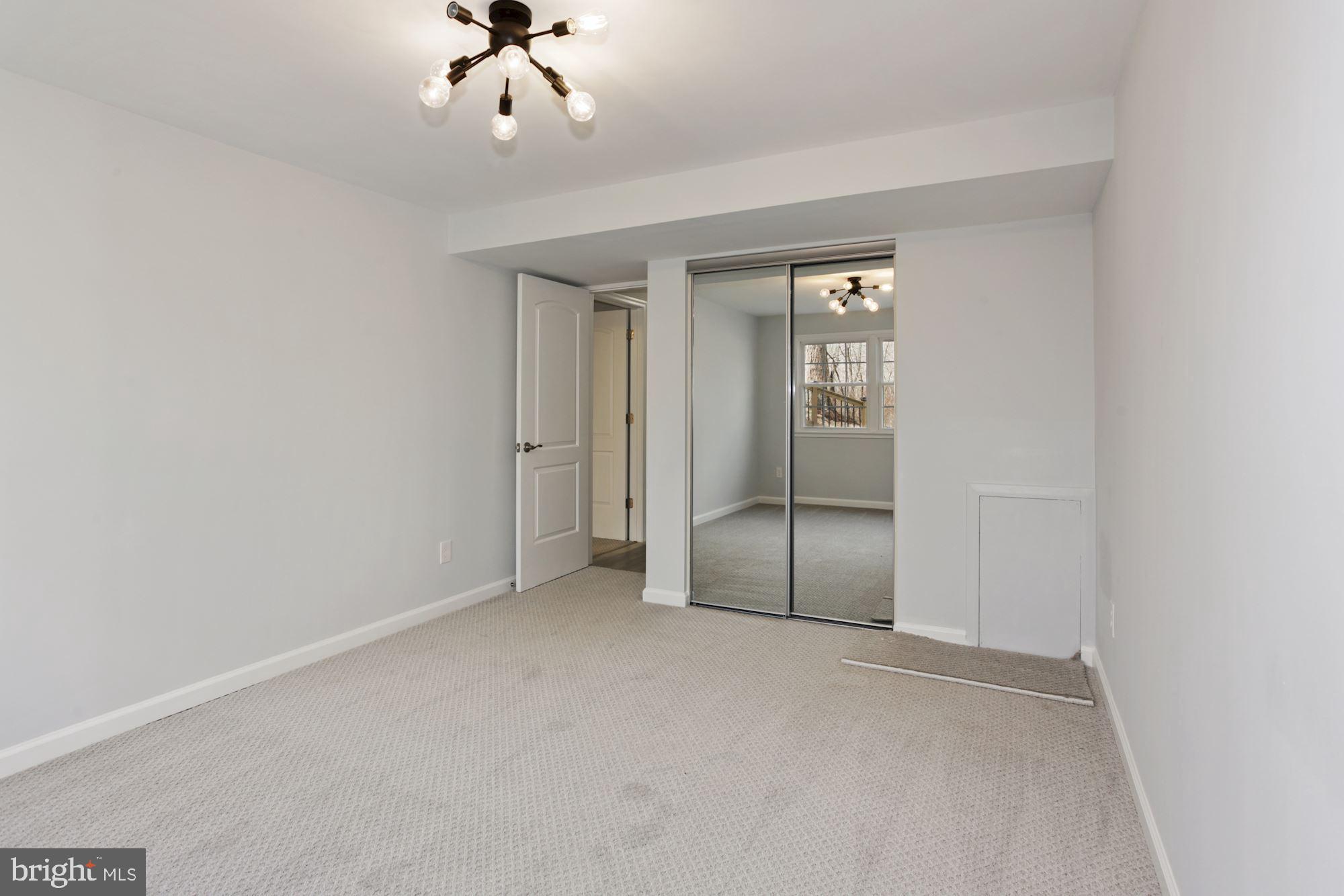 6815 Gillings Road Springfield, VA 22152 - Photo 37 of 57 Gallery Image 37