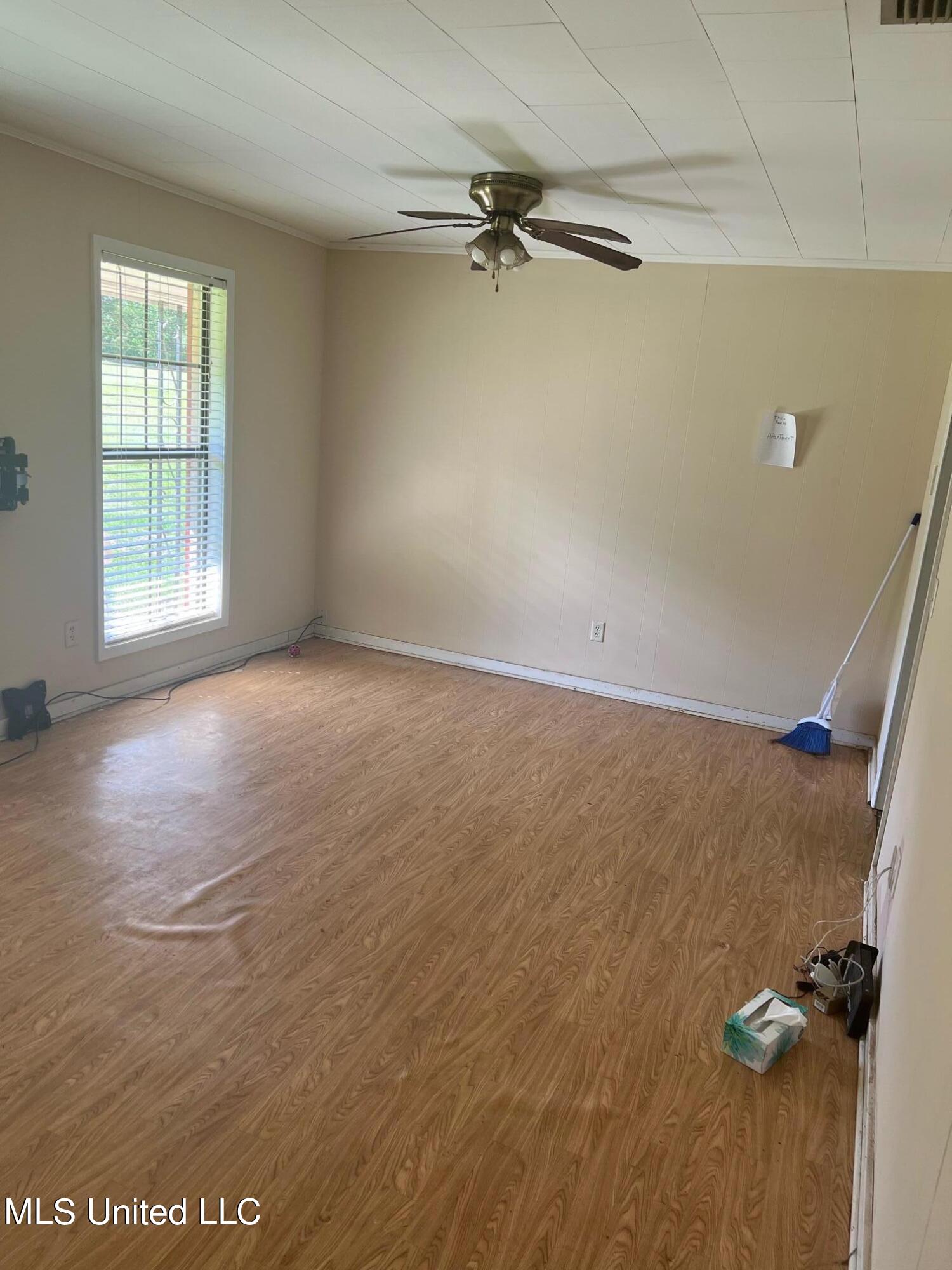 1558 Johnston Road Benton, MS 39039 - Photo 8 of 18 image2