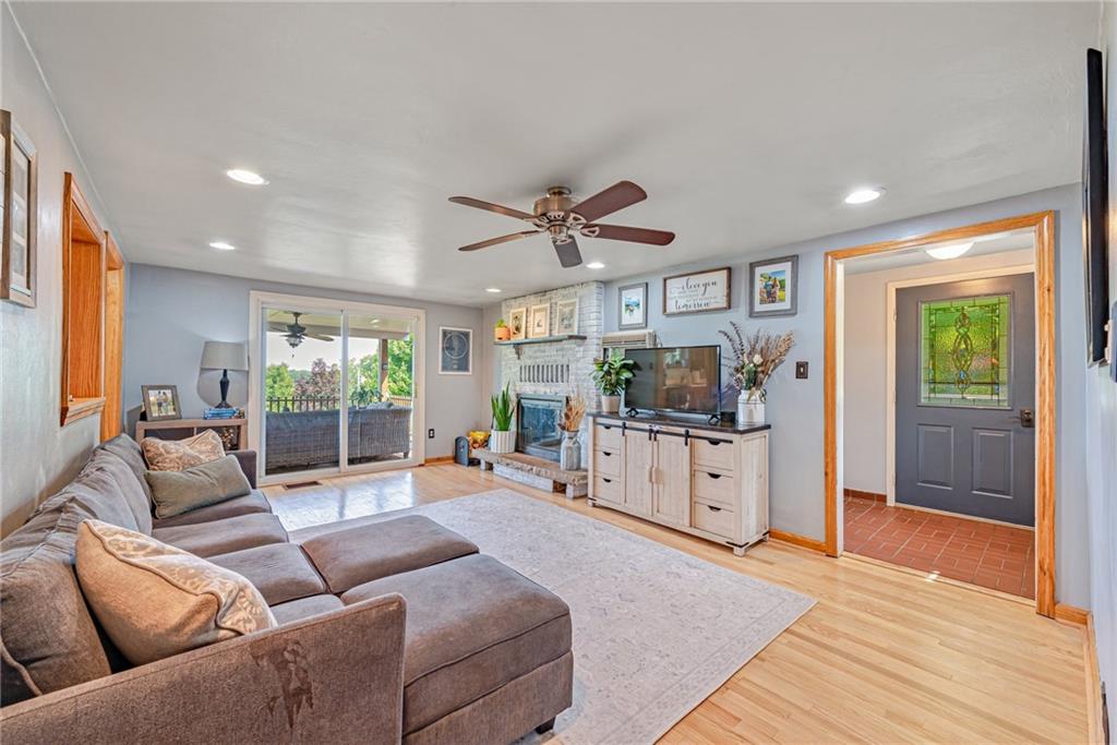 791 Youngstown Ridge Road Latrobe, PA 15650 - Photo 4 of 36 Gallery Image 4