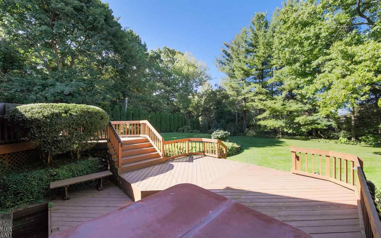 233 Stephens Road Grosse Pointe Farms, MI 48236 - Photo 31 of 42