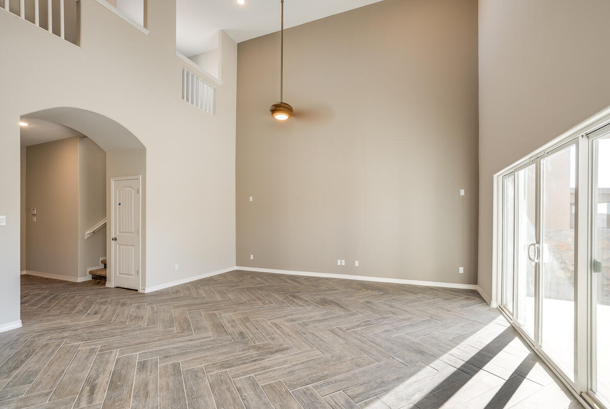 15316 Resolve Street El Paso, TX 79938 - Photo 7 of 32 7829 Enchanted Ridge-10