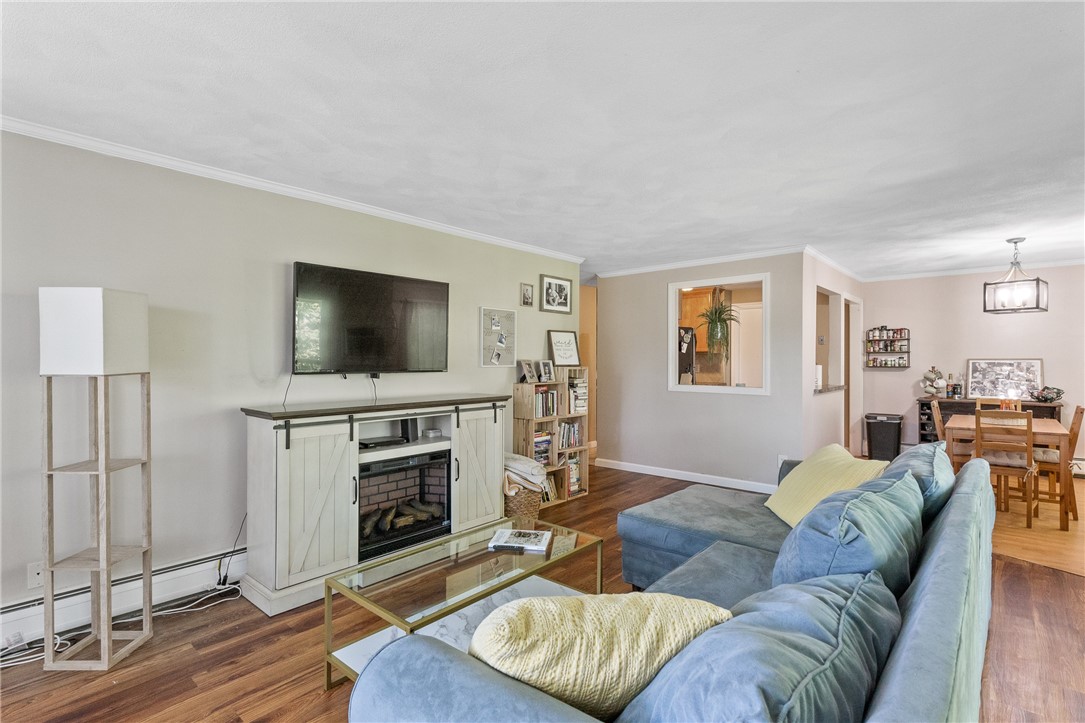 7 Wake Robin Road, Unit 105 Lincoln, RI 02865 - Photo 4 of 18