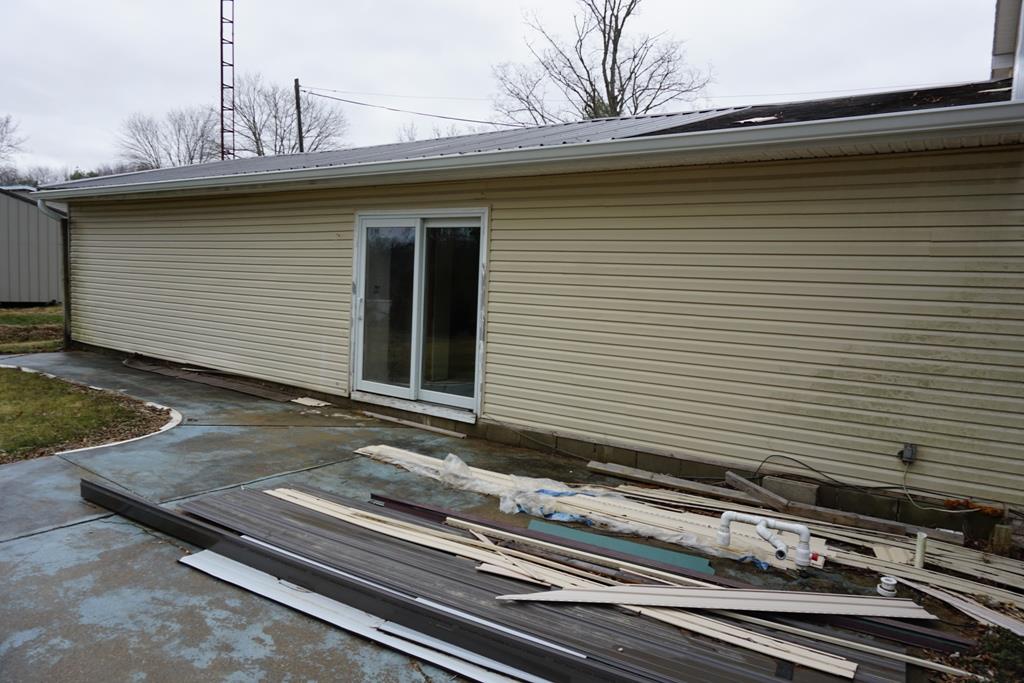 125 Peerless Church Road Bedford, IN 47421 - Photo 2 of 23 Gallery Image 2