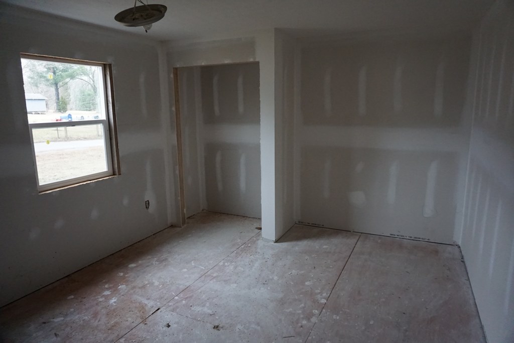 125 Peerless Church Road Bedford, IN 47421 - Photo 15 of 23 Gallery Image 15
