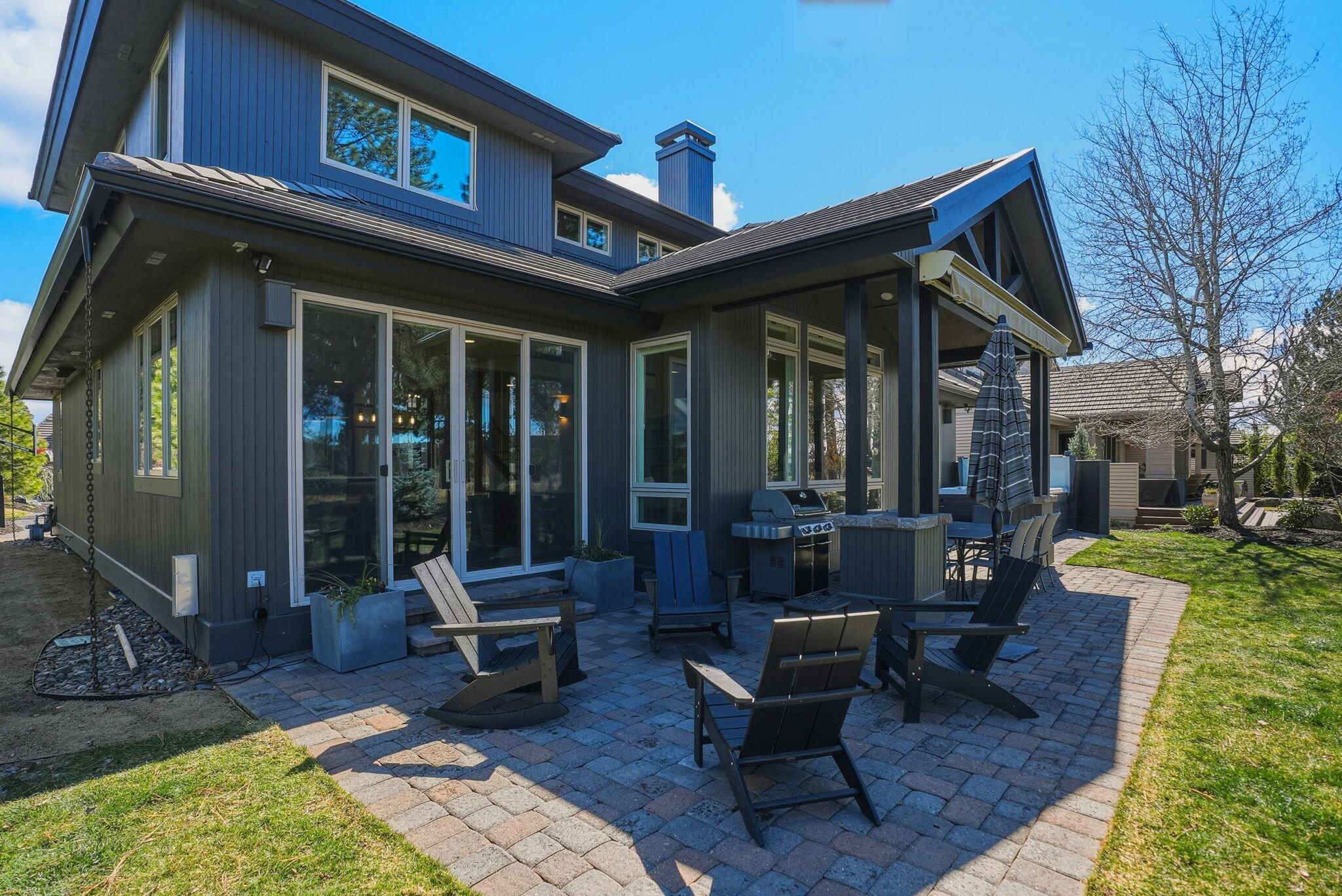 61807 Fall Creek Loop Bend, OR 97702 - Photo 30 of 39 66-web-or-mls-Riley_Visuals_066