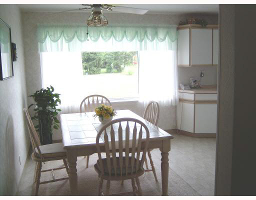 25385 Gordon Road South Bend, IN 46619 - Photo 3 of 8 Gallery Image 3