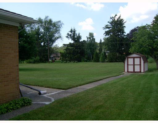 25385 Gordon Road South Bend, IN 46619 - Photo 8 of 8 Gallery Image 8