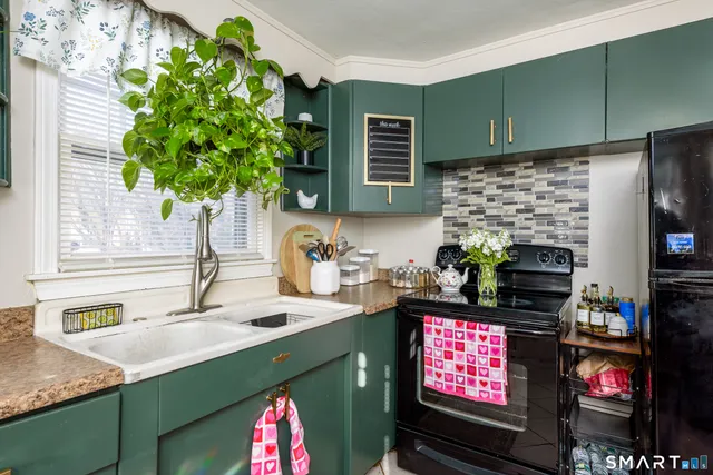 $289,241 | 1035 North Worthy Street, Windsor, CT 06095