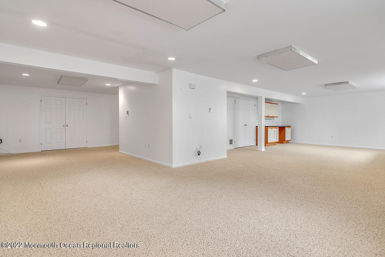 46 Glen Rock Road Cedar Grove, NJ 07009 - Photo 28 of 36 a view of empty room