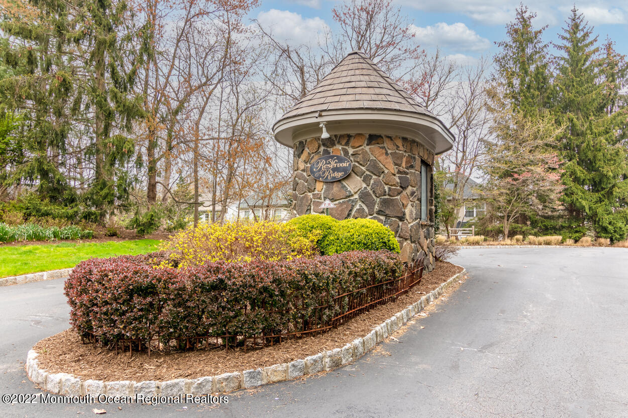 46 Glen Rock Road Cedar Grove, NJ 07009 - Photo 36 of 36 a view of a garden